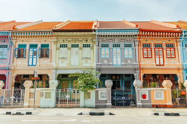 Featured photo of related post Singapore: A City Worth the Expensive Price Tag?