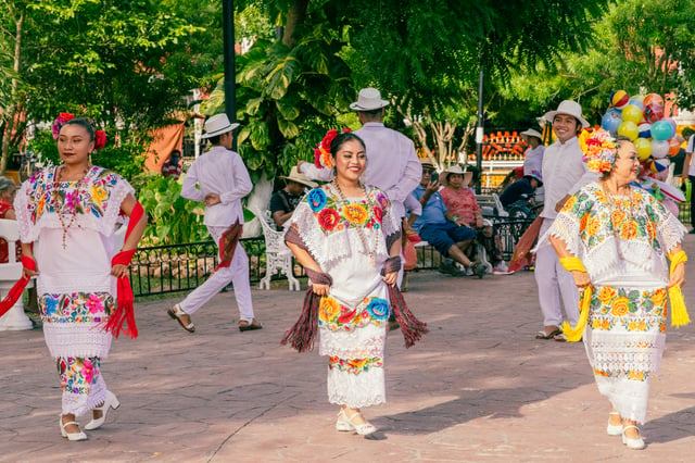 Featured photo of related post Valladolid, Mexico: The Pearl of the Yucatán