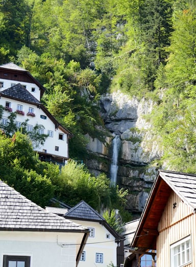 Hallstatt Austria Beyond The Fairytale The Spunky Curl   Hallstatt 2019 09 16 9 2 